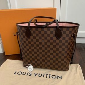 Damier Ebene. Rose Ballerine. Neverfull MM